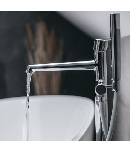 Freistehende Badewannenarmatur PRETTO Silber Badarmatur Wannenbatterie
