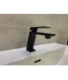 Waschtischarmatur Wasserhahn Kleine TRINO Mischbatterie für Badezimmer in Schwarz
