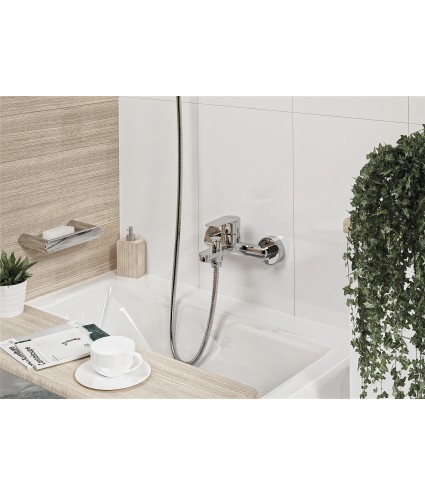 Badewannenarmatur FRESNO Chrom Badarmatur Wannenbatterie